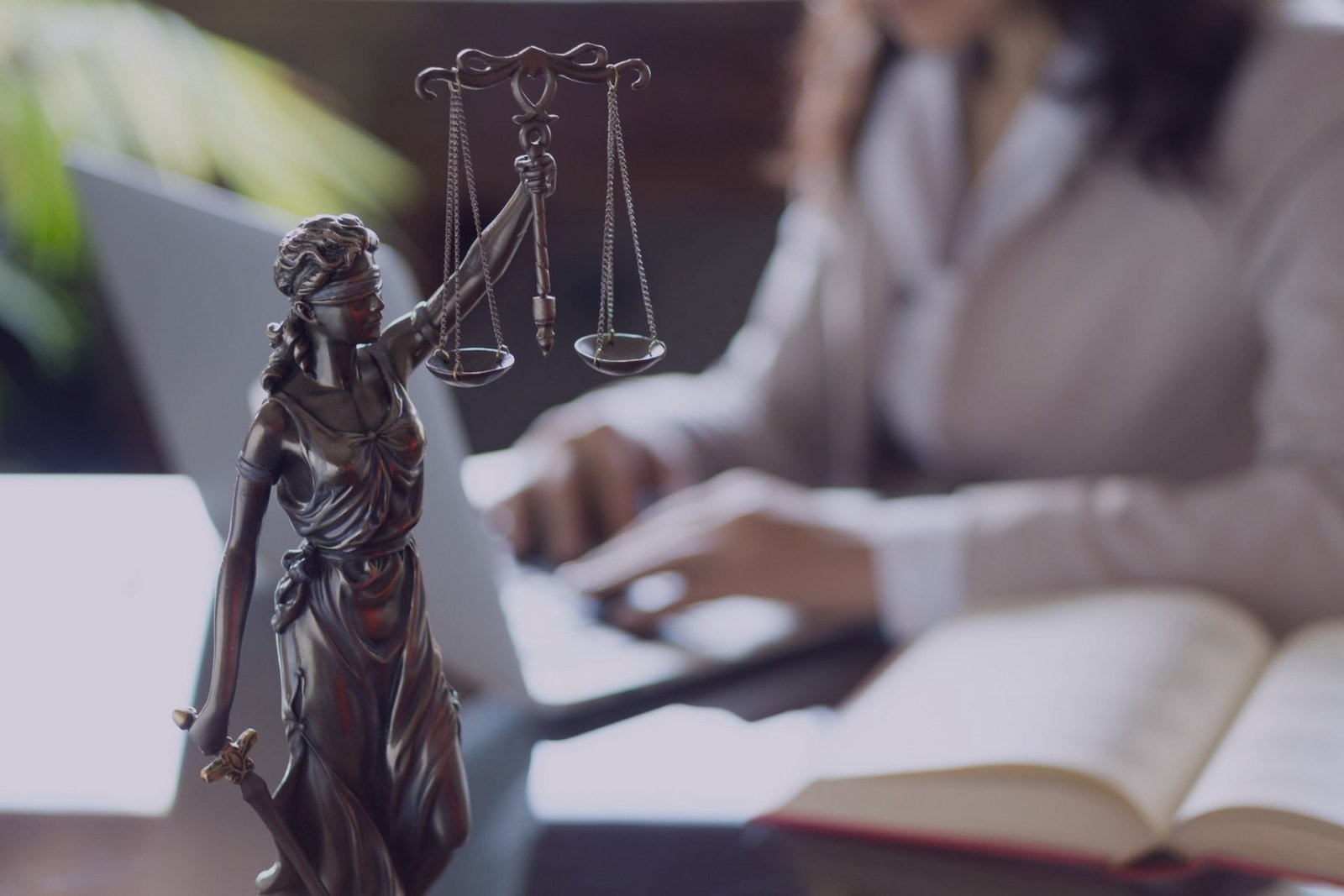 Employment Law and HR services. ACAS Conciliation, Settlement Agreements and Employment Tribunal representation. No win No fee claims.