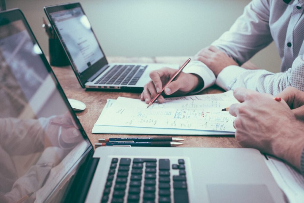Employment Law and HR services. ACAS Conciliation, Settlement Agreements and Employment Tribunal representation. No win No fee claims.
